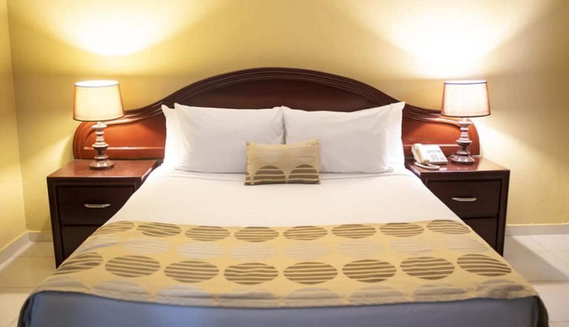 Hotel Real Bella Vista Санто-Доминго Экстерьер фото