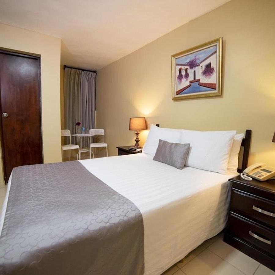 Hotel Real Bella Vista Санто-Доминго Экстерьер фото