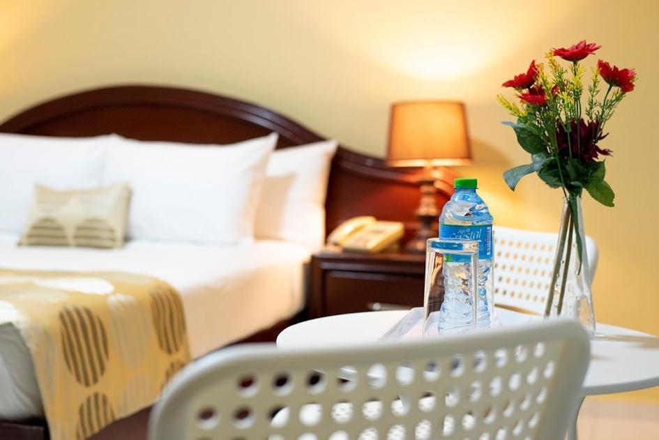 Hotel Real Bella Vista Санто-Доминго Экстерьер фото